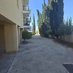 Natasha's Sun Escape Apartment *