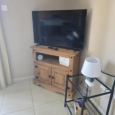 Natasha's Sun Escape Apartment